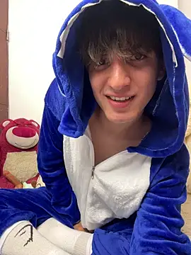 Naim TheKing online show from March 1, 3:30 am