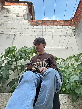 Naim TheKing online show from March 1, 9:50 pm