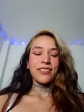 kataleya 23 online show from February 21, 4:35 am