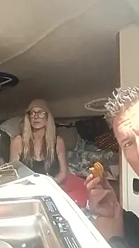 Snapshot of dock_life chatting on January 17, 5:12 am dock life online show from January 17, 5:12 am