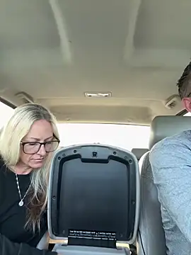 Snapshot of dock_life chatting on February 4, 3:18 pm dock life online show from February 4, 3:18 pm