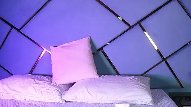  mia rossi online show from January 18, 3:10 am