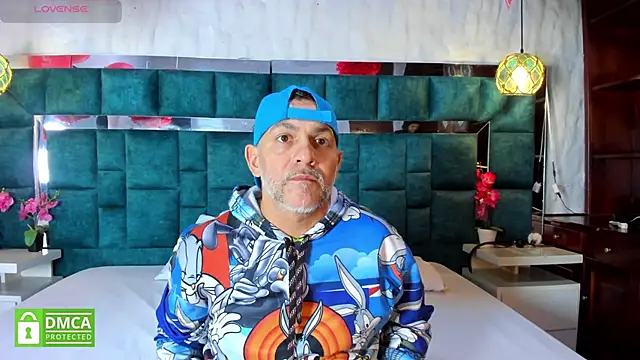 Snapshot of ViceSweet chatting on February 21, 6:03 am ViceSweet online show from February 21, 6:03 am