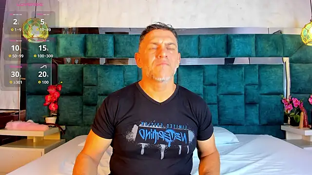 Snapshot of ViceSweet chatting on March 16, 4:07 am ViceSweet online show from March 16, 4:07 am