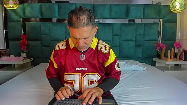 Snapshot of ViceSweet chatting on April 6, 3:59 am ViceSweet online show from April 6, 3:59 am