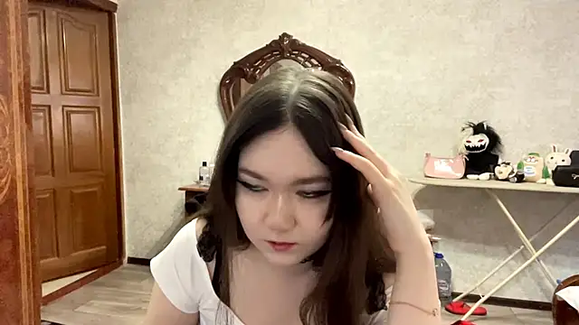 CrunchBerries online show from February 7, 11:58 am