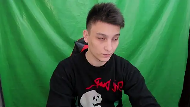 Snapshot of Justin_time111 chatting on April 1, 4:48 pm Justin time111 online show from April 1, 4:48 pm