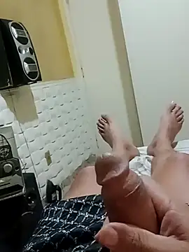 Snapshot of valrj chatting on February 17, 5:26 am valrj online show from February 17, 5:26 am