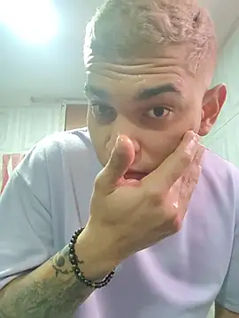 Ernesto23415 online show from February 5, 1:16 pm