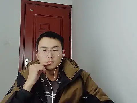 Snapshot of Aint686 chatting on January 17, 4:43 pm Aint686 online show from January 17, 4:43 pm