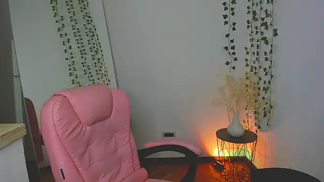 Snapshot of Silena_sky chatting on February 17, 7:38 am Silena sky online show from February 17, 7:38 am