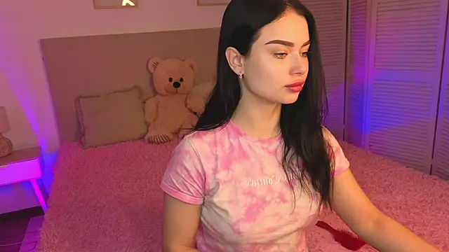 Snapshot of Silena_sky chatting on March 6, 7:49 am Silena sky online show from March 6, 7:49 am