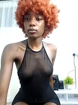 Snapshot of Silk_Hennessy chatting on February 1, 12:20 am Silk Hennessy online show from February 1, 12:20 am