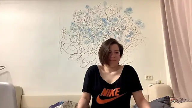 Snapshot of Elna_coolbyts chatting on January 17, 5:27 pm Elna coolbyts online show from January 17, 5:27 pm