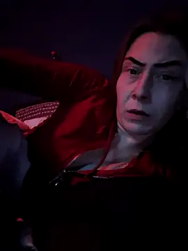 Snapshot of dewimp1 chatting on January 31, 7:11 pm dewimp1 online show from January 31, 7:11 pm