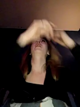 Snapshot of dewimp1 chatting on February 7, 6:55 pm dewimp1 online show from February 7, 6:55 pm