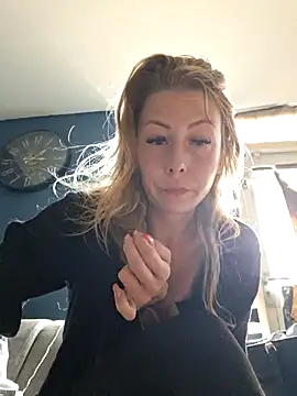 dewimp1 online show from July 4, 1:06 pm