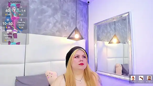 Martina armos online show from March 17, 1:47 pm