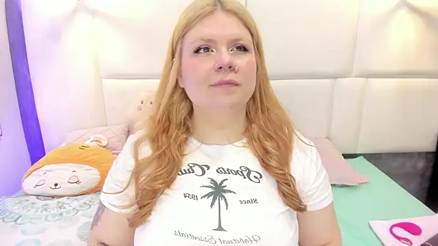Martina armos online show from May 1, 1:37 pm