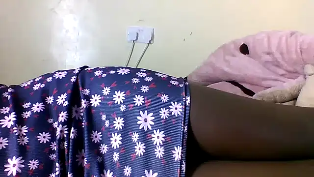 mbaliNzimande online show from April 2, 1:31 pm