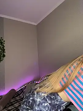 LillianHurd online show from February 7, 1:20 am