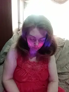 Russian Lara online show from May 11, 8:20 am