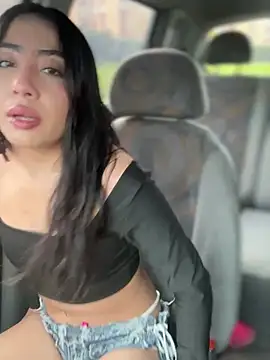 valecutee online show from February 5, 8:57 pm