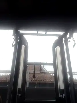 Snapshot of michell_veryhot chatting on March 28, 12:38 pm michell veryhot online show from March 28, 12:38 pm