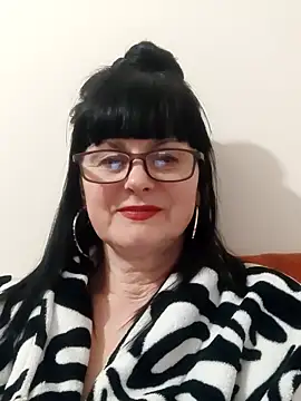 AliceSwan57 online show from April 13, 5:07 pm