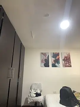 JuliaaVega online show from March 19, 11:58 am