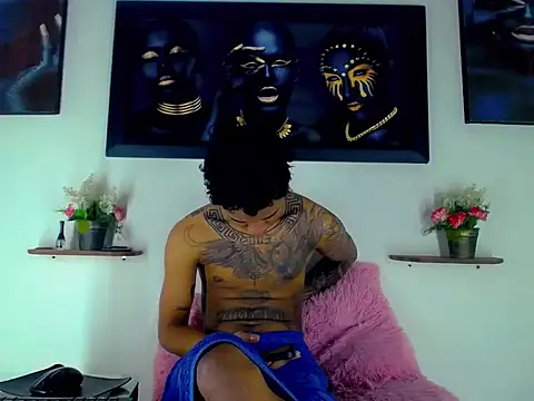 Tatoo Noah online show from March 4, 1:28 pm