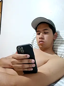 Jleonardolr online show from March 28, 12:49 pm