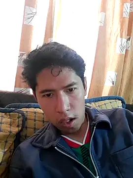 Jleonardolr online show from July 5, 2:57 pm