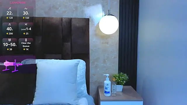 Snapshot of vicky_grey chatting on March 30, 11:55 am vicky grey online show from March 30, 11:55 am