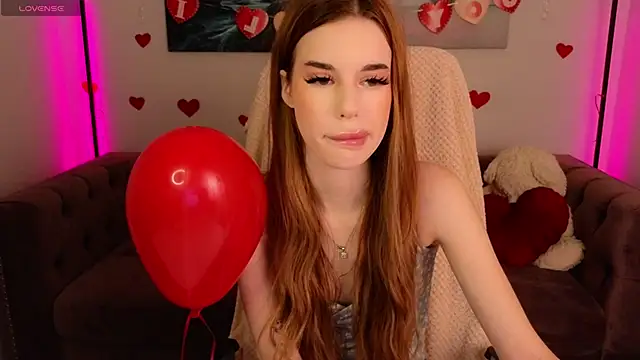 Snapshot of Anna_Lumina chatting on February 13, 9:00 pm Anna Lumina online show from February 13, 9:00 pm