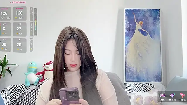 10ve1y online show from February 5, 1:21 am