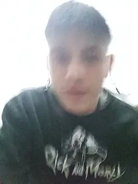 Snapshot of blackninja66 chatting on May 24, 6:51 am blackninja66 online show from May 24, 6:51 am