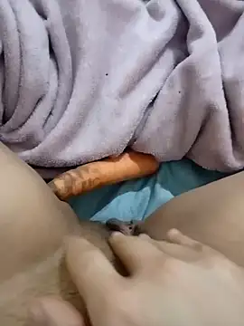 Snapshot of hanina127 chatting on March 3, 11:54 pm hanina127 online show from March 3, 11:54 pm