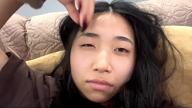 Snapshot of SweetMiaXO chatting on March 5, 3:46 am SweetMiaXO online show from March 5, 3:46 am