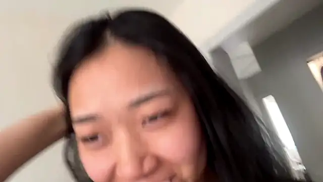 Snapshot of SweetMiaXO chatting on March 25, 10:16 pm SweetMiaXO online show from March 25, 10:16 pm