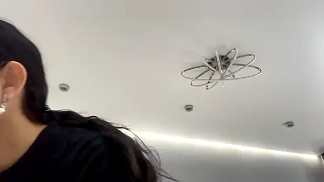 Snapshot of SweetMiaXO chatting on March 30, 10:22 pm SweetMiaXO online show from March 30, 10:22 pm