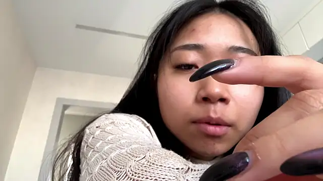 Snapshot of SweetMiaXO chatting on March 31, 10:21 pm SweetMiaXO online show from March 31, 10:21 pm