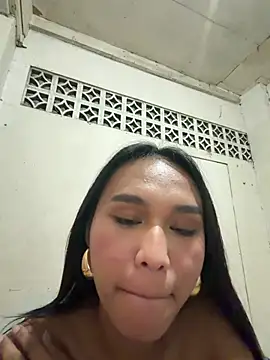 yourfavesamantha online show from March 26, 6:08 am