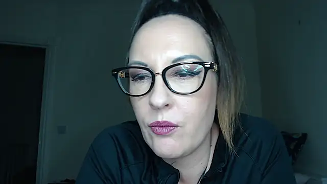 PsychicDominatrix online show from February 10, 8:35 pm