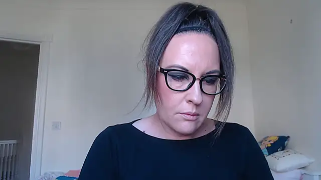 Snapshot of PsychicDominatrix chatting on July 10, 9:45 am PsychicDominatrix online show from July 10, 9:45 am