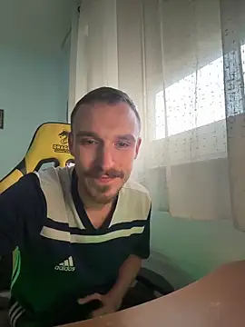 TheMaskShow online show from April 8, 3:45 pm