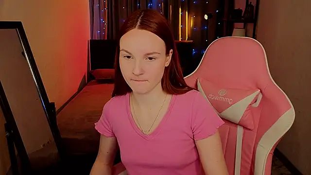 Mya Sun online show from February 3, 9:31 pm