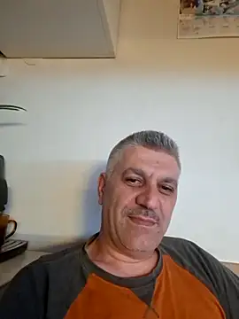 Snapshot of AdaBoys chatting on April 27, 8:29 pm AdaBoys online show from April 27, 8:29 pm