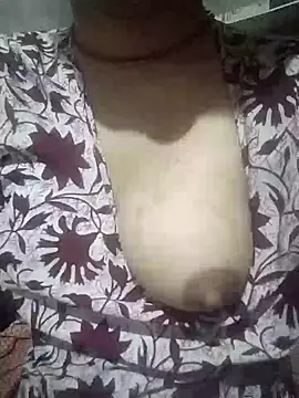 Nasrjfjfjy5578 online show from May 21, 10:17 pm