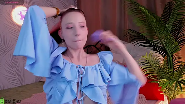 Lea much online show from March 10, 1:10 am